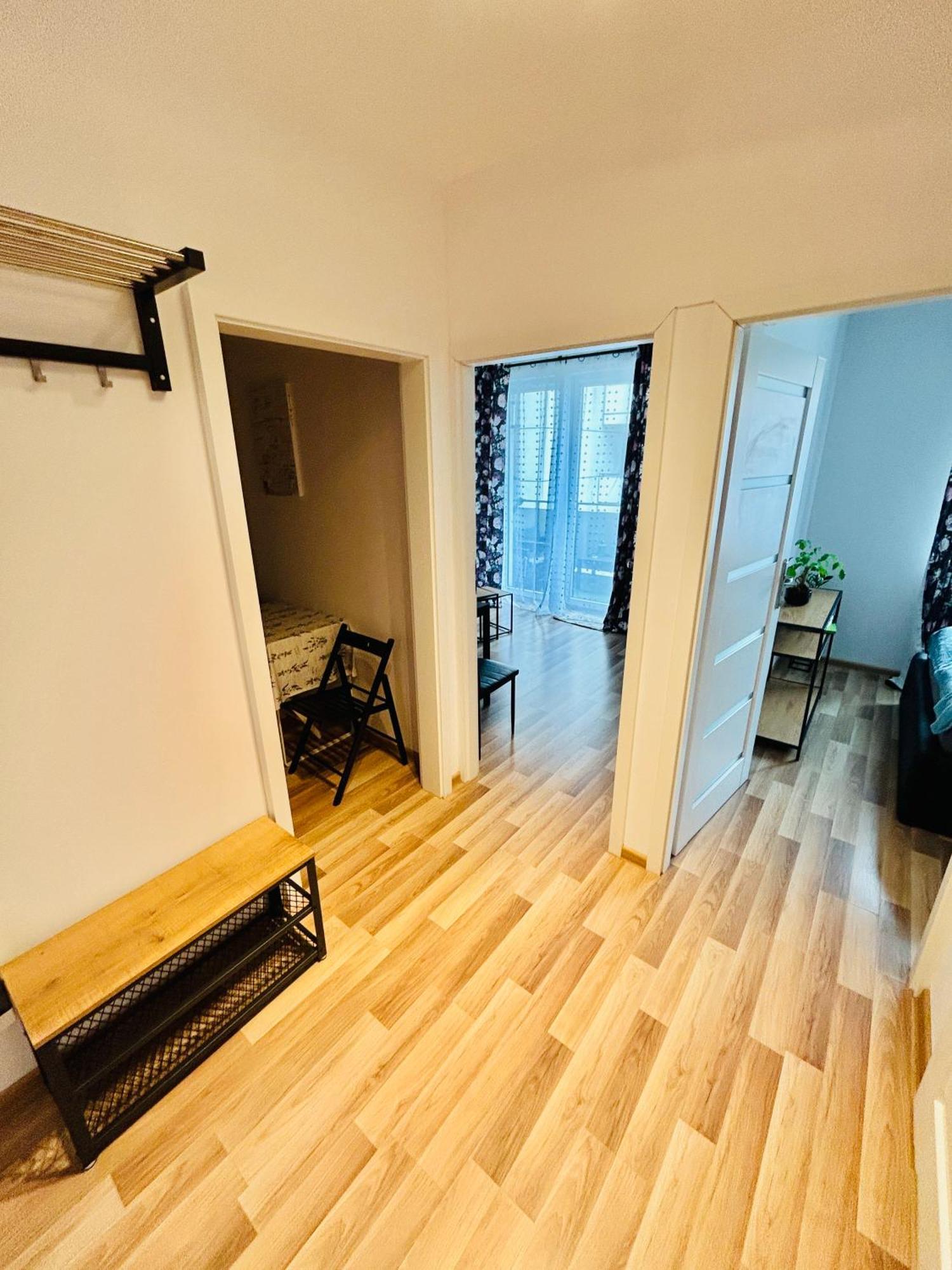 Apartament, Free Parking, Blisko Rynek-Dworzec Pkp-Pks, Sklepy Вроцлав Экстерьер фото